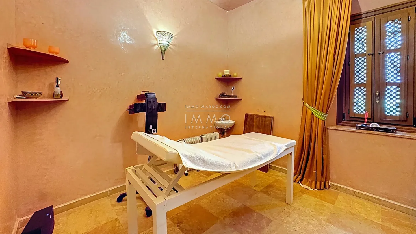 Exceptional moroccan palace - for sale palmeraie marrakech