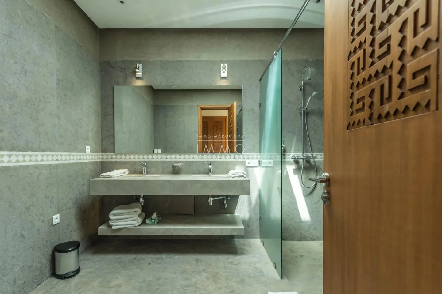 Charming guest house for sale in the heart of the palmeraie bab atlas grove