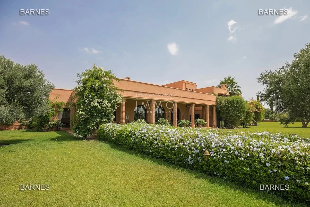 Exceptional property for sale on 3.36 hectares of landscaped land with a panoramic view of the atlas mountains."