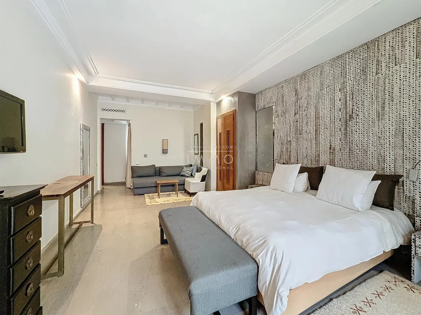 Prestigious villa for sale in the palmeraie of marrakech – 1 hectare