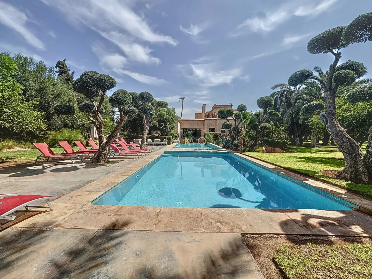 Prestigious villa for sale in the palmeraie of marrakech – 1 hectare