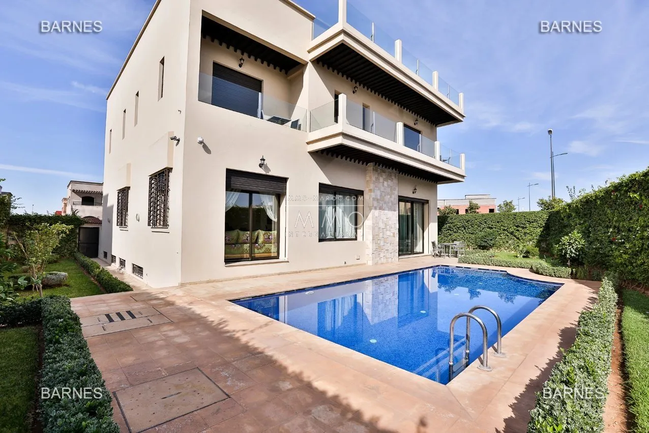 Villa for sale 5 minutes from the city center of marrakech.
