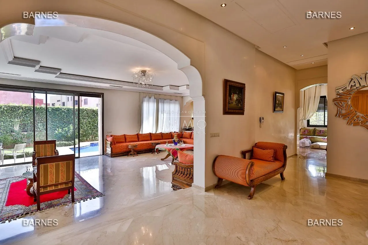 Villa for sale 5 minutes from the city center of marrakech.