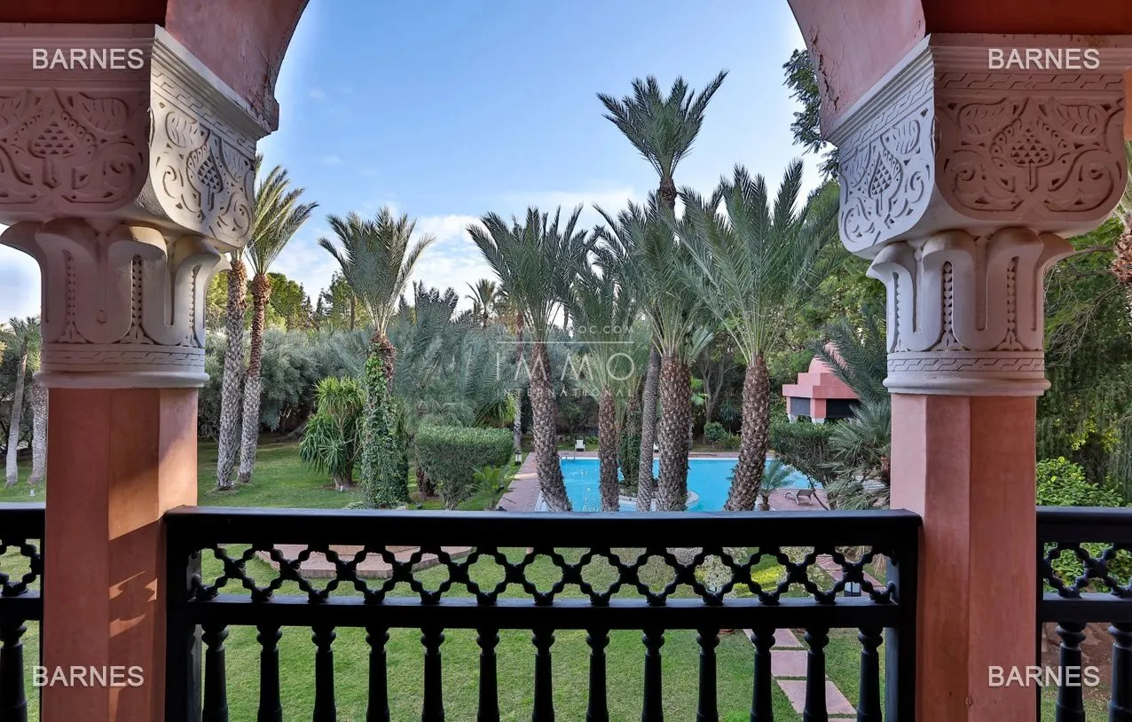 Nice cleanliness on 10 000 m² in