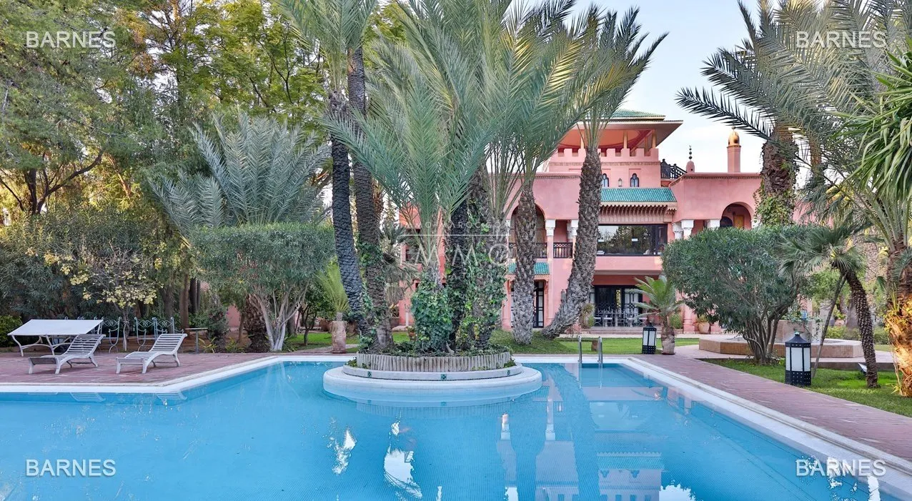 Nice cleanliness on 10 000 m² in