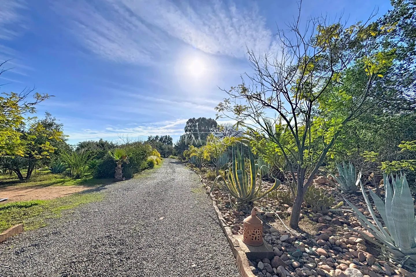 Superb country villa overlooking the atlas mountains - 35 minutes from town