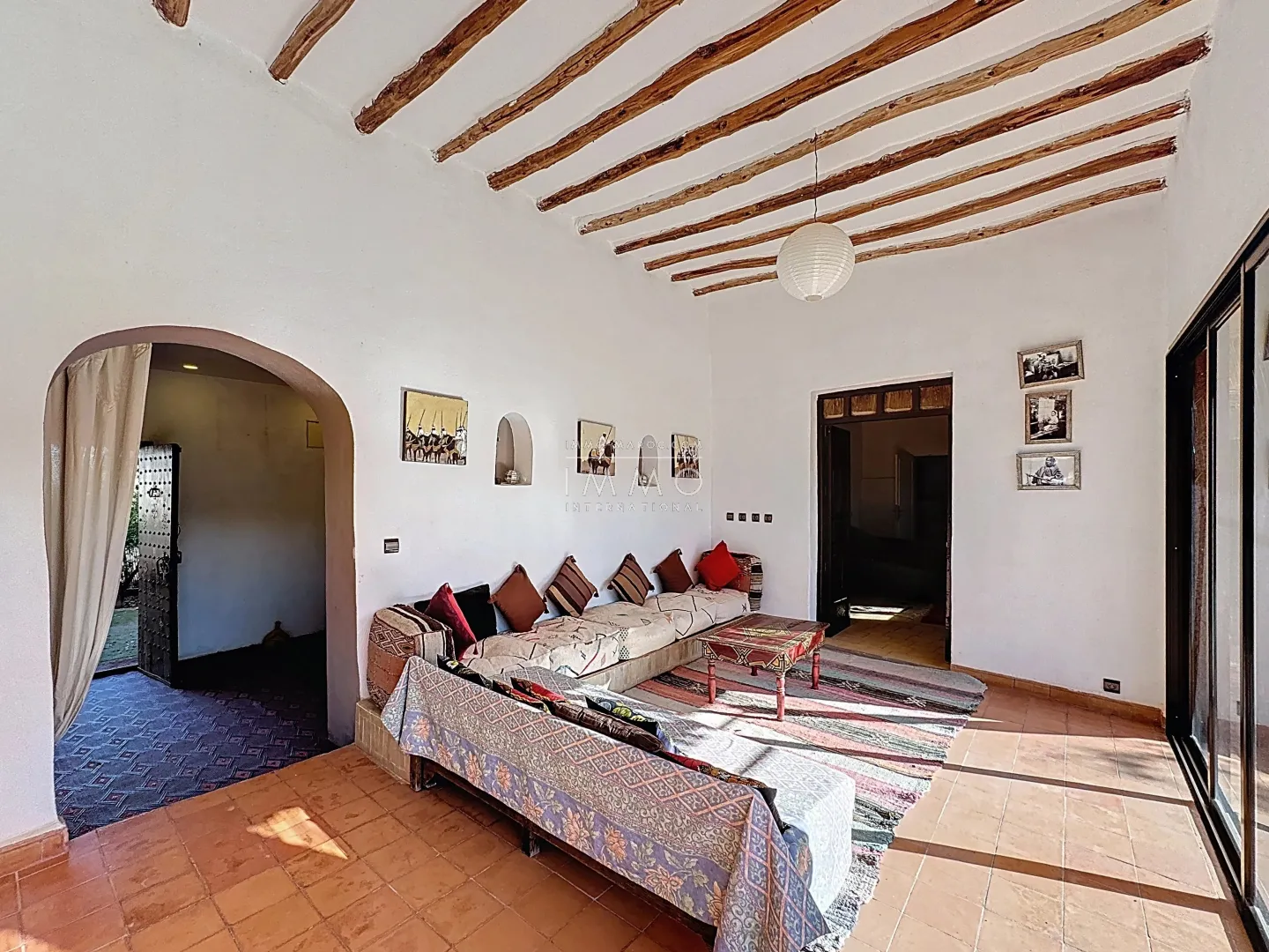 Superb country villa overlooking the atlas mountains - 35 minutes from town