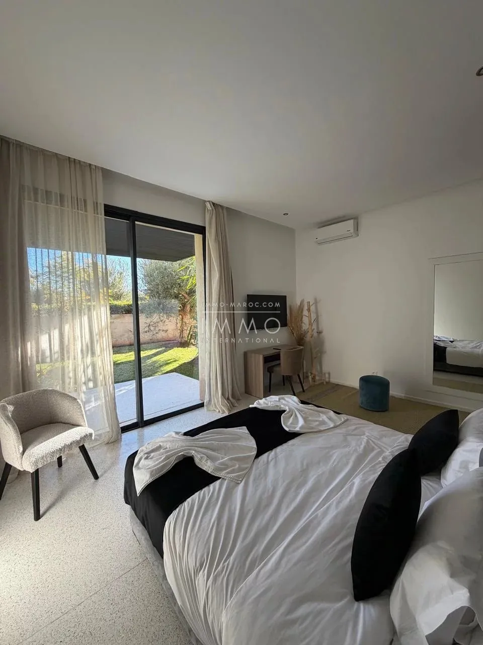 Long-term rental: exceptional villa at golf amelkis - marrakech