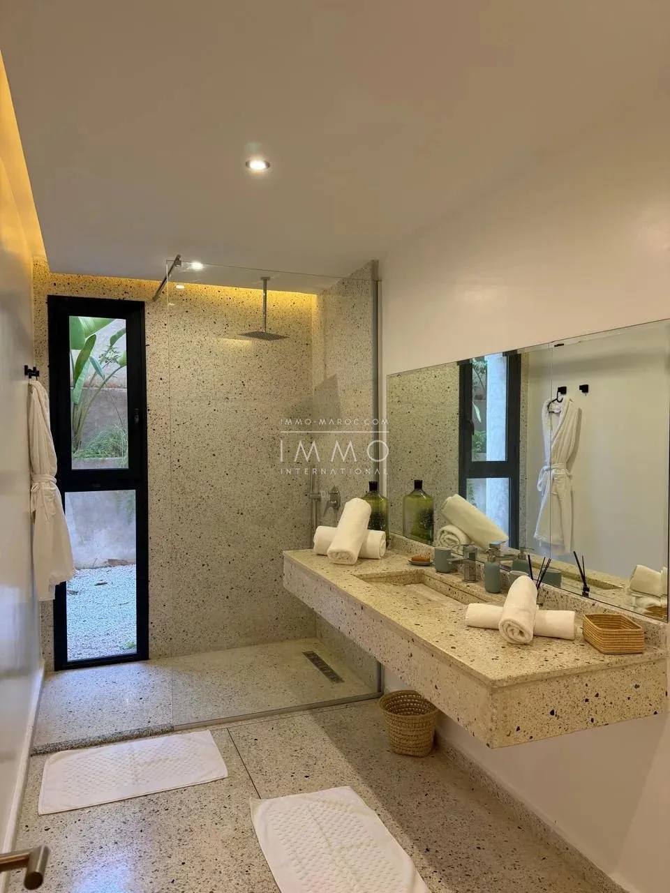 Long-term rental: exceptional villa at golf amelkis - marrakech