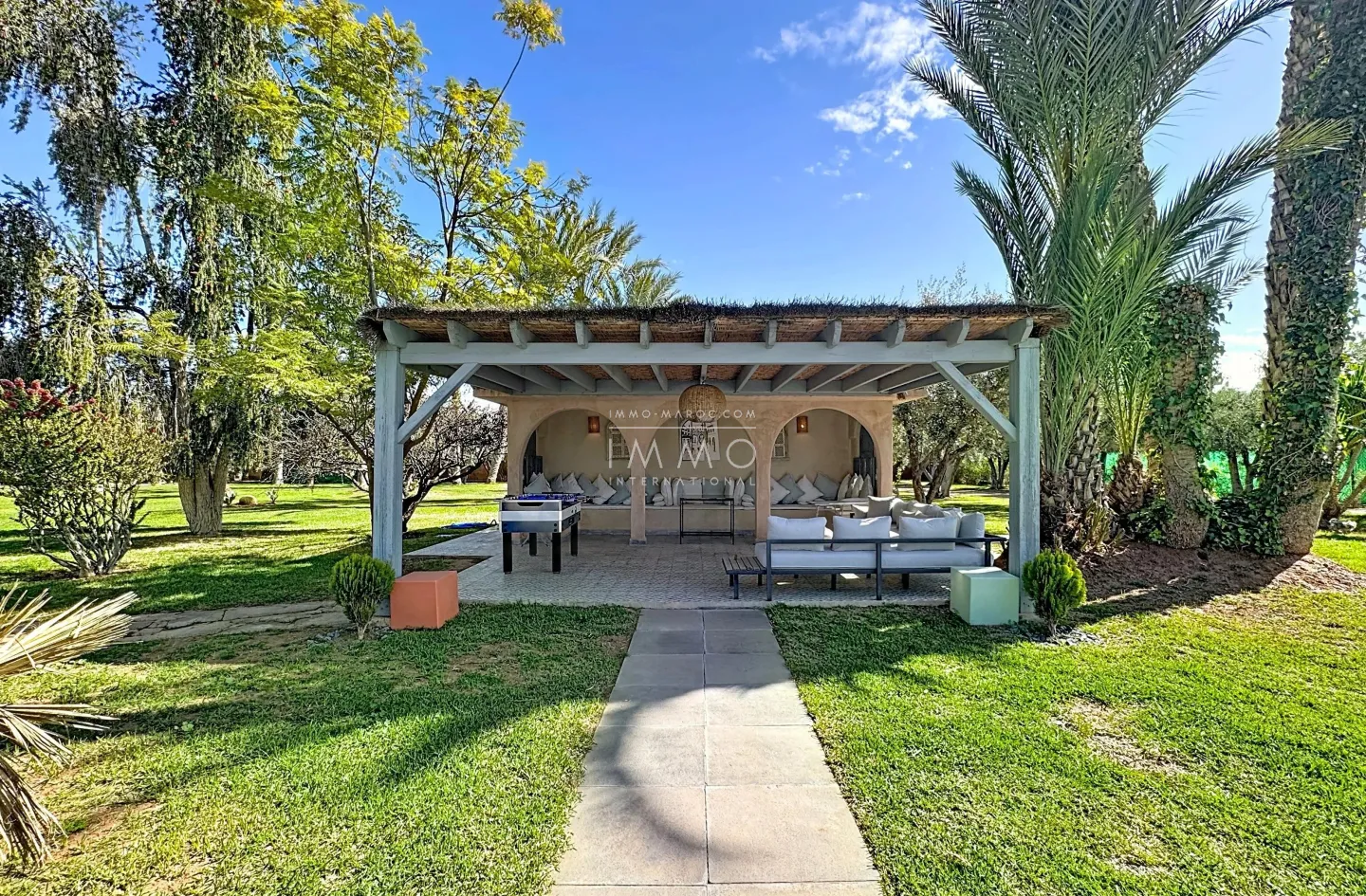 Propriete d’exception a marrakech – villa de prestige 9 suites, piscine chauffee et court de tennis - Photo 3