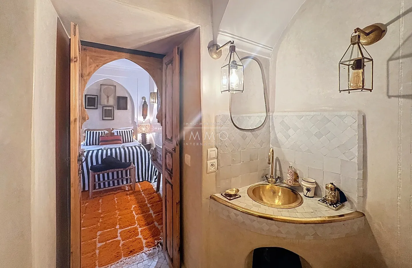 Riad de prestige a vendre – piscine chauffee et rooftop au cŒur de la medina - Photo 13