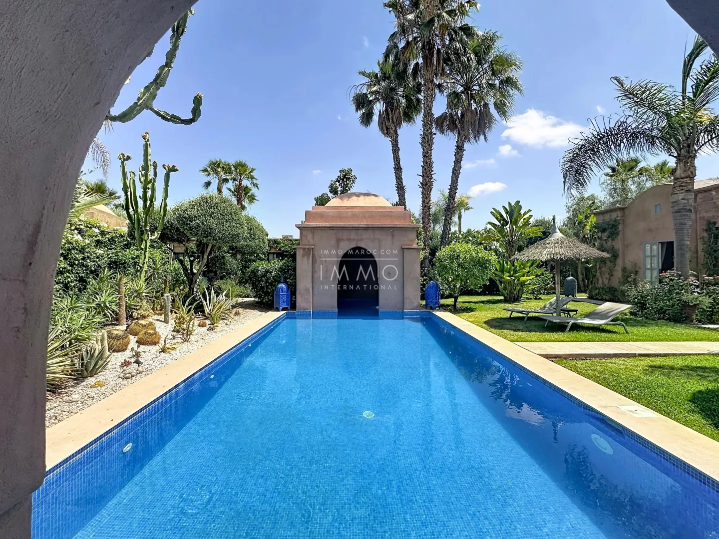 Propriété d'exception à marrakech – villa charles boccara sur 1 000 m² de terrain - Photo 7