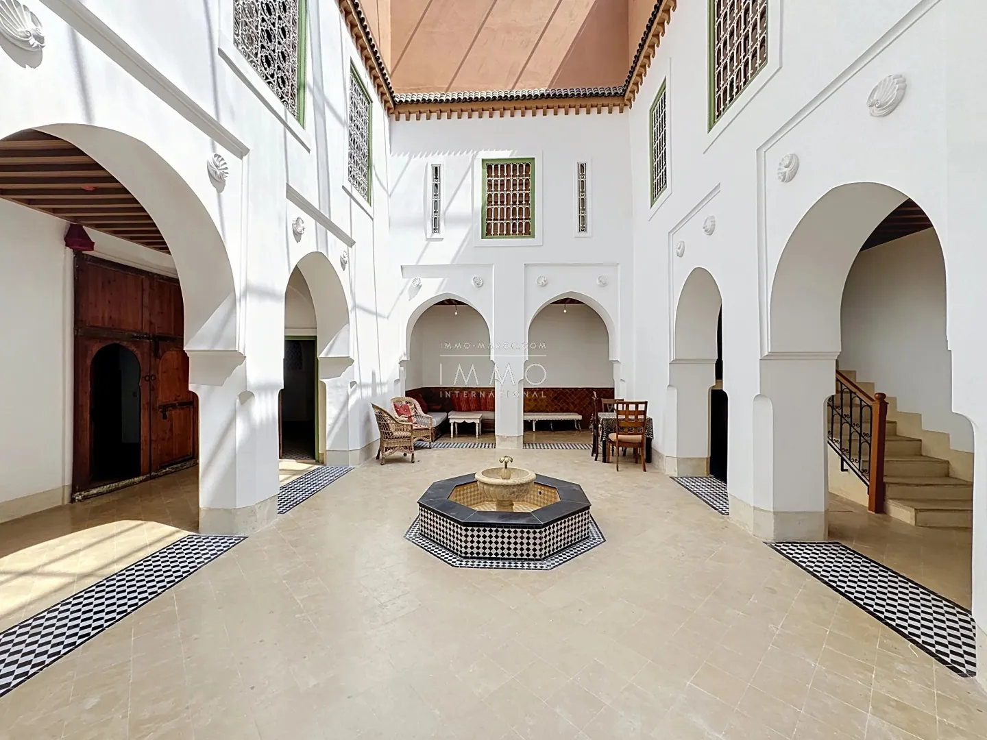 Riad d’exception – 180 m² au sol – architecture marocaine ÉlÉgante – emplacement premium riad zitoun - Photo 2