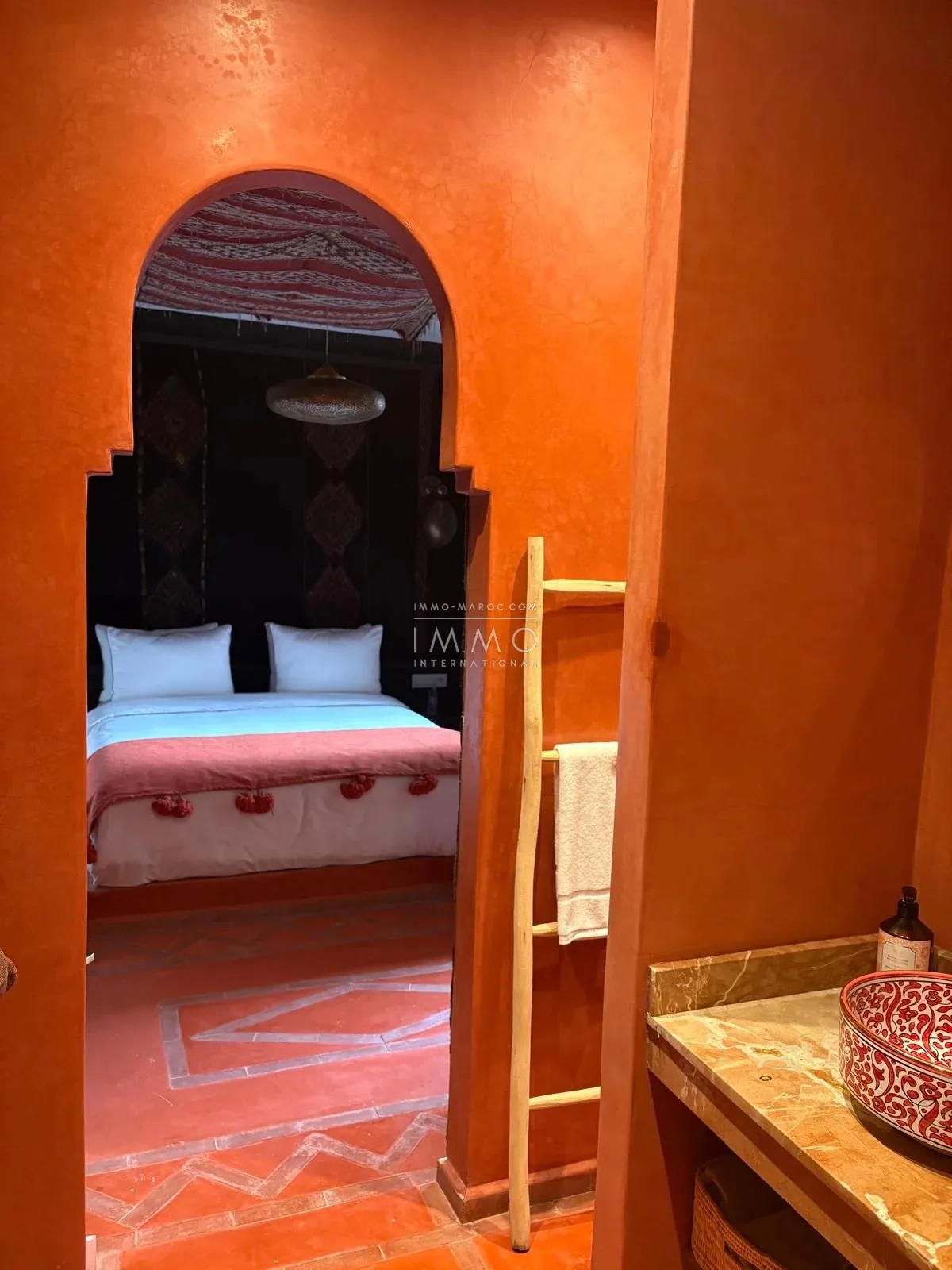 À vendre, très joli riad reconstruit situé à bab doukkala - Photo 5