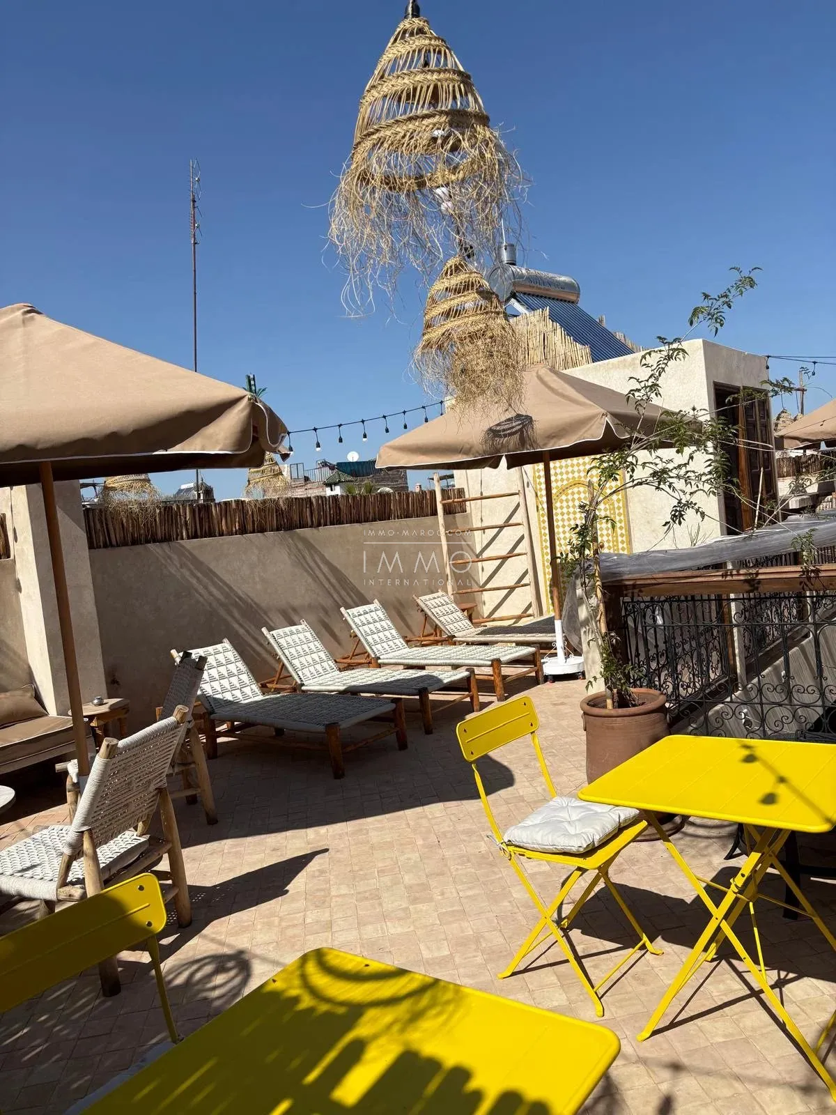 À vendre, très joli riad reconstruit situé à bab doukkala - Photo 3