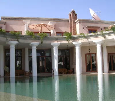 Moroccan house sale Marrakech Palmeraie