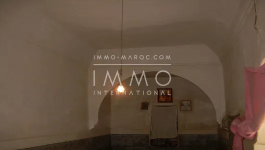 Marrakech riad purchase within 10 minutes from the place Riad Laarous