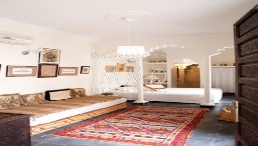 purchase riad guesthouse Marrakech less than 10 minutes from the Riad Laarous