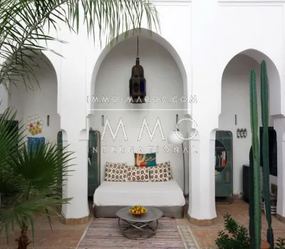 Marrakech riad purchase within 10 minutes from the place Riad Laarous