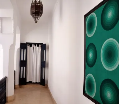Marrakech riad purchase within 10 minutes from the place Riad Laarous