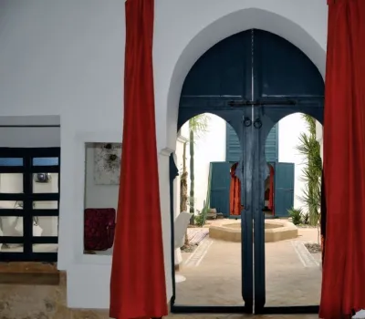 Sale Marrakech riad less than 10 minutes from the Riad Laarous
