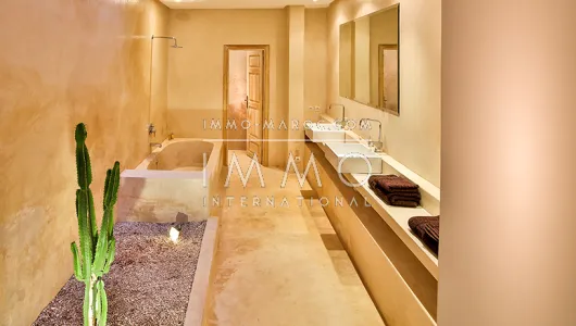 Marrakech riad for rent Contemporary less than 10 minutes instead of Kasbah