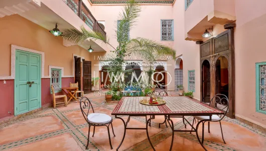 purchase Riad Guesthouse Marrakech less than 10 minutes from the Riad Laarous