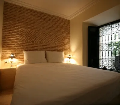 purchase riad guesthouse Marrakech Jamaa El Fna Dabachi