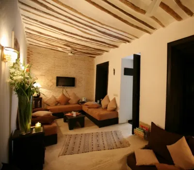 purchase riad guesthouse Marrakech Jamaa El Fna Dabachi