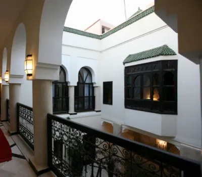 purchase riad guesthouse Marrakech Jamaa El Fna Dabachi