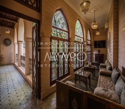 Sale riad Moroccan purified luxury real estate agency marrakech Guest house Marrakech less than 10 minutes from the place Mouassine