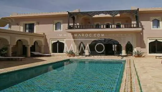 rental villa amelkis