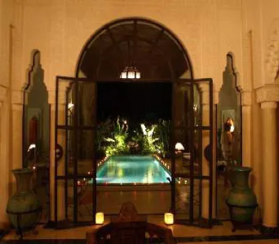 rental villa amelkis