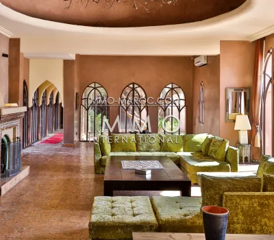 Villa for sale Moroccan clean luxury Marrakech Exterior Route Fes