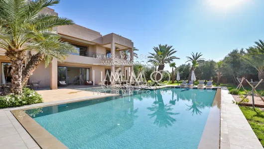 Buy contemporary villa Marrakech