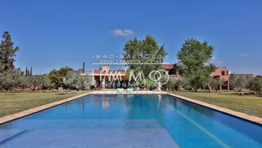 buy house Modern Marrakech Exterior Road Ourika