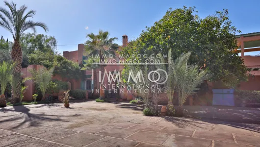 Luxury Moroccan house for Sale Marrakech Exterior Route Fes