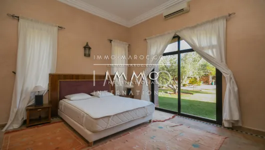 Location villa Marocain épuré Marrakech Palmeraie Bab Atlas