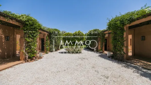 villa sale Moroccan clean luxury Marrakech