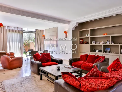 Appartement rez de jardin avec piscine à Marrakech 