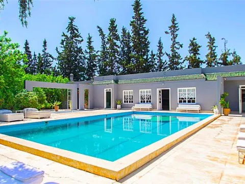 Villa for rent Contemporary Marrakech Exterior Road Ourika