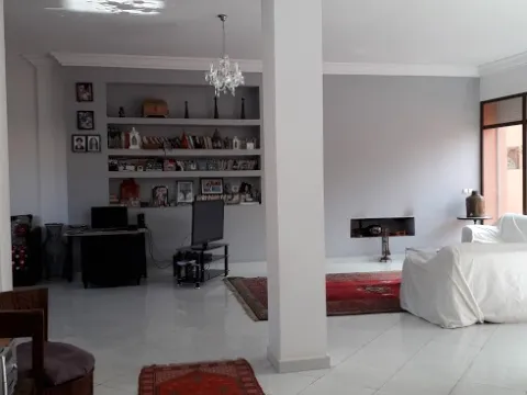Sale house Modern Marrakech Center ville Targa