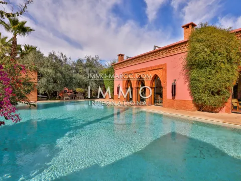 Villa for sale Moroccan luxury Marrakech Golfs Amelkis