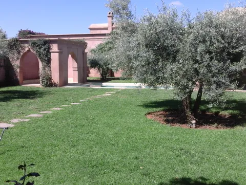 Marrakesh villa rental Marrakech exterior Route Ouarzazate